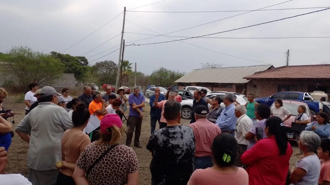 "Galarza cobra y no trabaja": jujeños indignados con Agua Potable