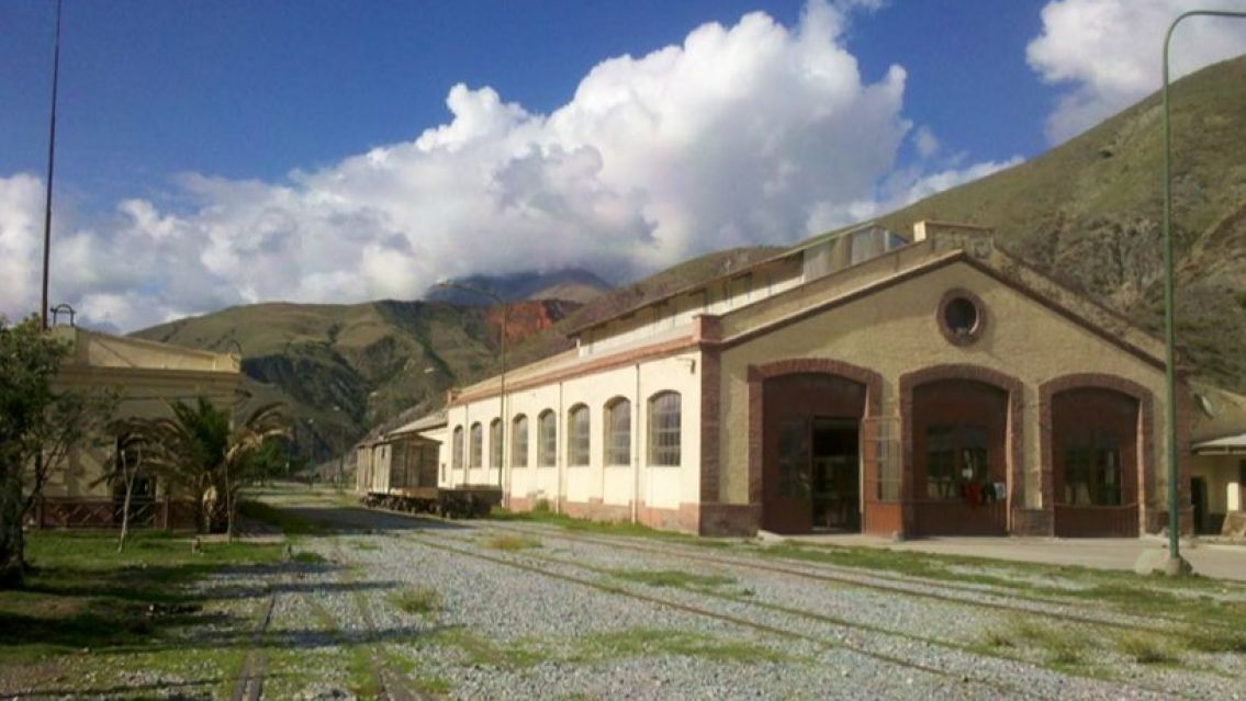 Reubicaron a jujeños que vivían en las estaciones de tren de La Quebrada: "Llegó el tren solar"