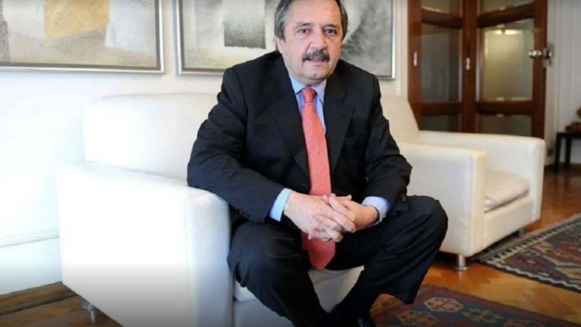 Ricardo Alfons�n: "Estoy convencido de que mi viejo votar�a a Sergio Massa"