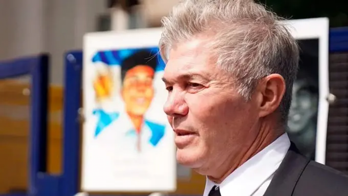 Fernando Burlando mandó al frente a Milei y contó la verdad de porqué "no le renovaron la pasantía"