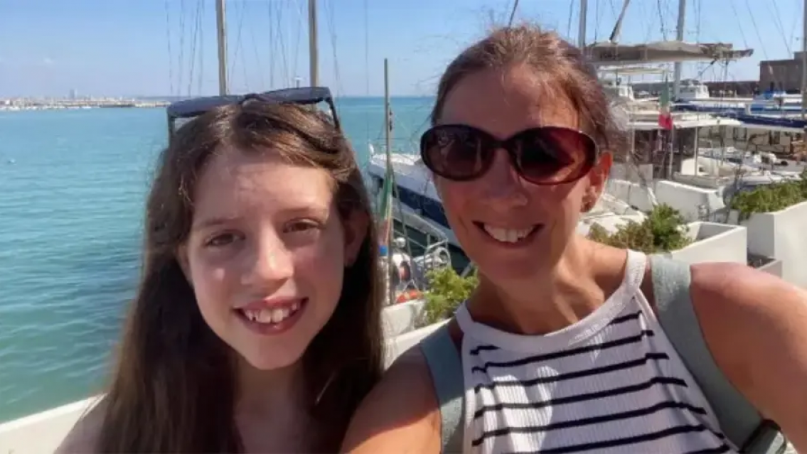 Se infect� en el jacuzzi, fue al hospital, le dijeron que "no ten�a nada" y qued� en silla de ruedas