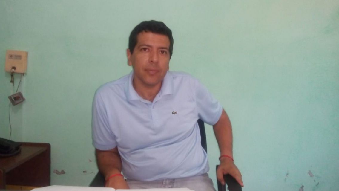 Denuncian que el intendente de Palma Sola "fulereó" un sorteo de viviendas