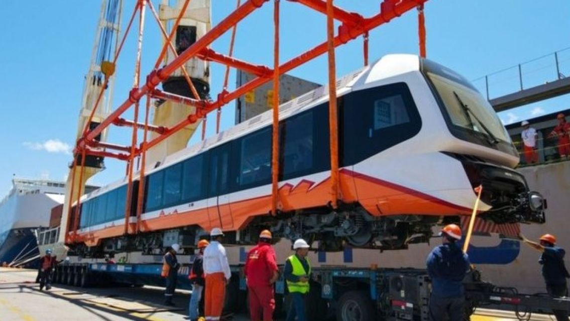 Ya llegó el Tren Solar de Jujuy: Será el único del país
