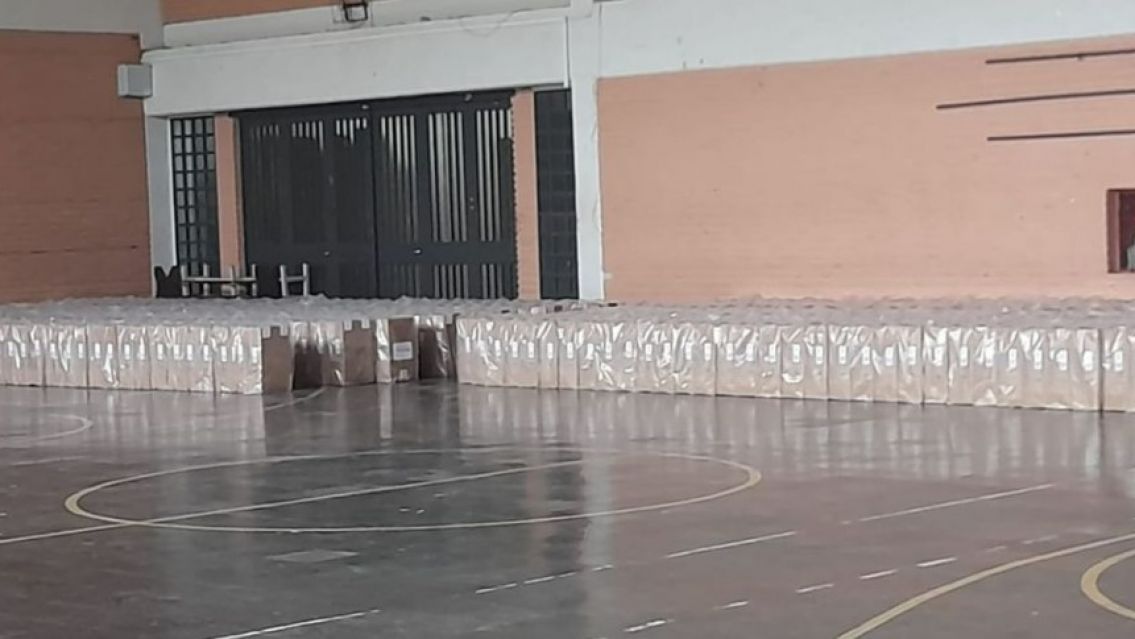 Elecciones balotaje 2023: comenz� el traslado de las urnas