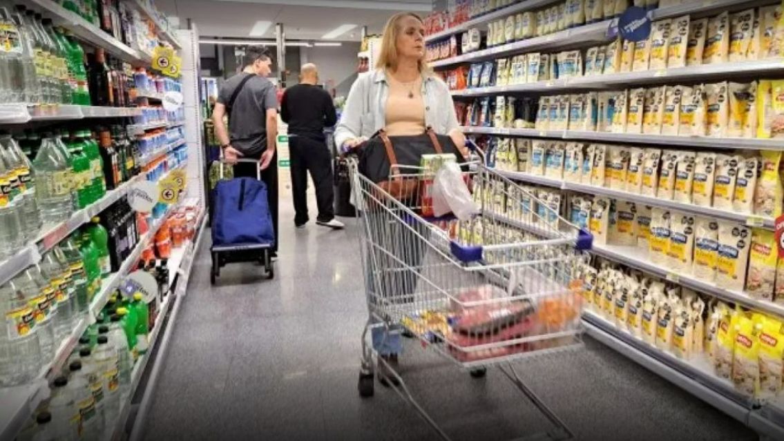 El INDEC public� el monto de octubre para no ser pobre: aument� un 8,1%