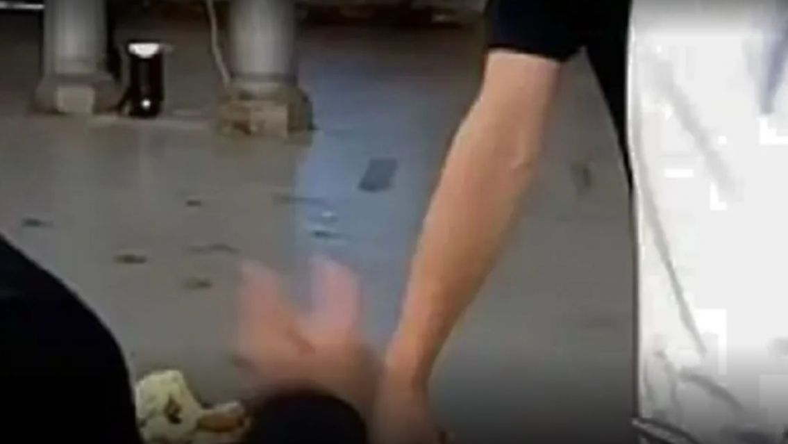 Terrible: un finalista de MasterChef abus� de 11 nenes que fueron sus alumnos