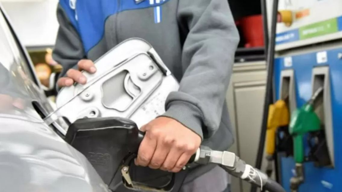 YPF aseguró que no habrá faltantes ni aumento en los precios de la nafta y el gasoil tras el balotaje