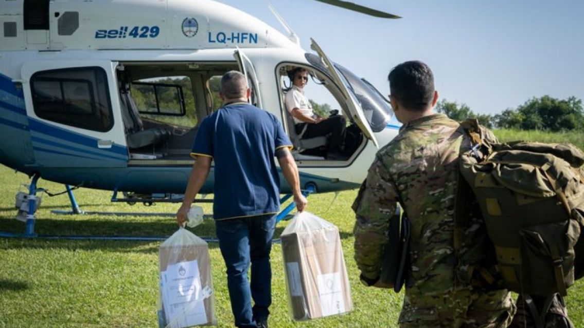 Comenz� el operativo para distribuir m�s de 100.000 urnas en todo el pa�s