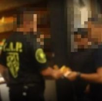 Denuncia que no lo dejaron entrar a famoso bar: "Por mi forma de ser"