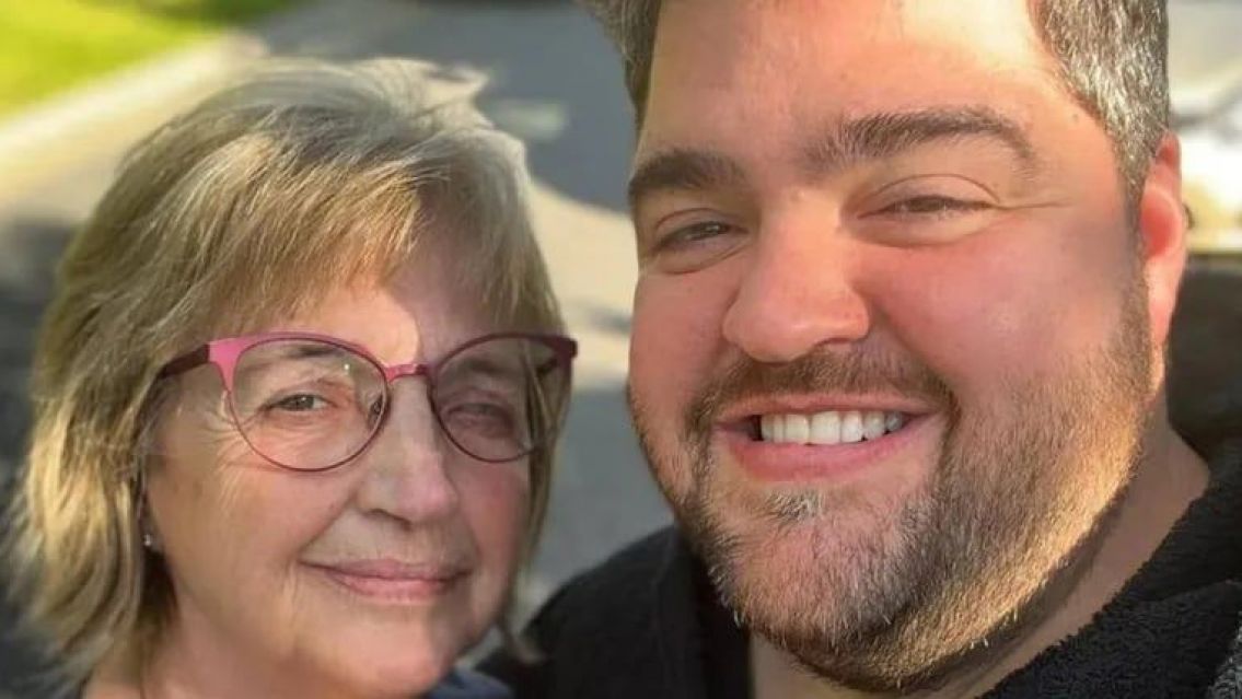 El profundo dolor de Barassi por la muerte de su mamá: así la despidió