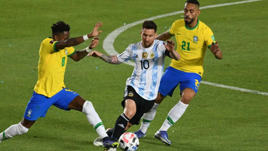 Cambios en el equipo: así formará la Selección Argentina para enfrentar a Brasil