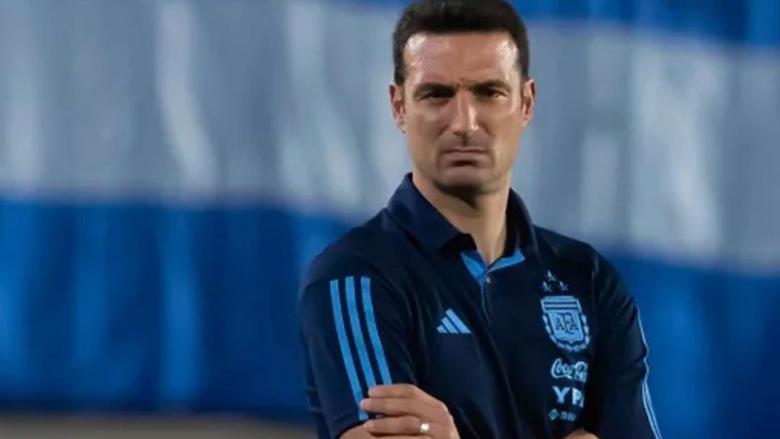 �Se va Scaloni? Los jugadores quieren convencerlo para que siga