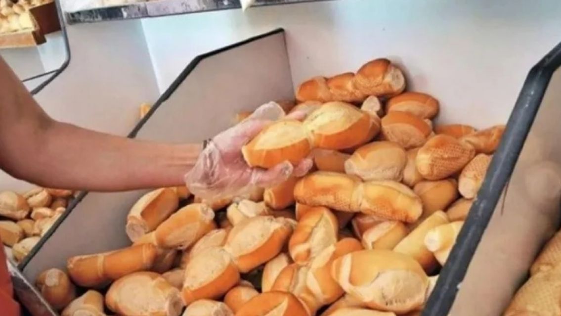 Se disparó el precio de la harina y se espera una suba del 40% en el pan