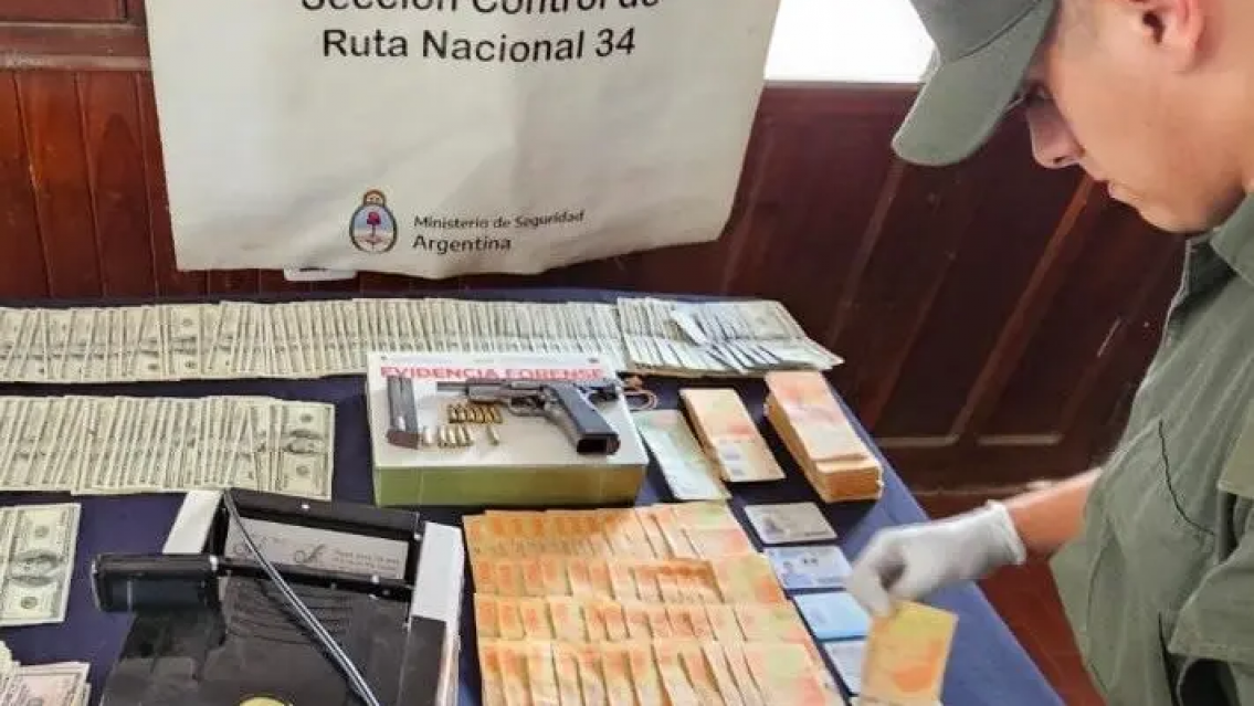 �A d�nde iban? Llevaban d�lares y armas de guerra en plena Ruta Nacional 34