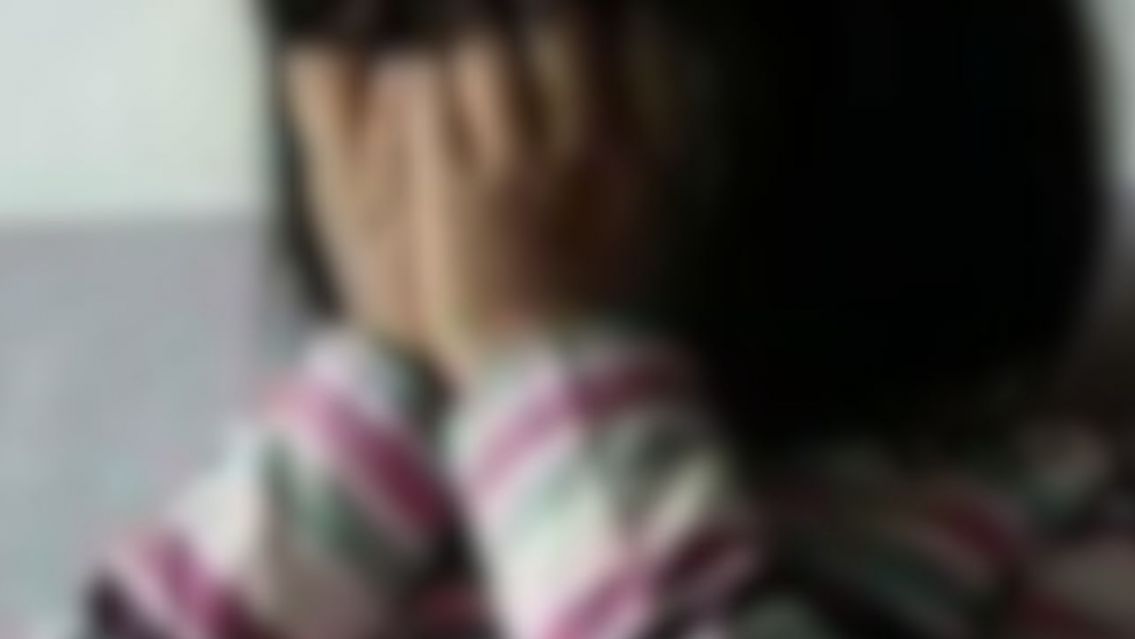 Le dijeron que ten�a que contar todos sus secretos y revel� algo muy cruel: "Pap�"