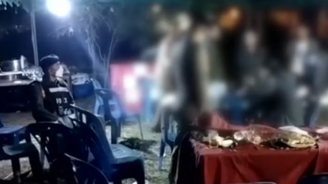 Novio atacó a tiros a los invitados a su propio casamiento. Mató a su esposa y hay gran conmoción