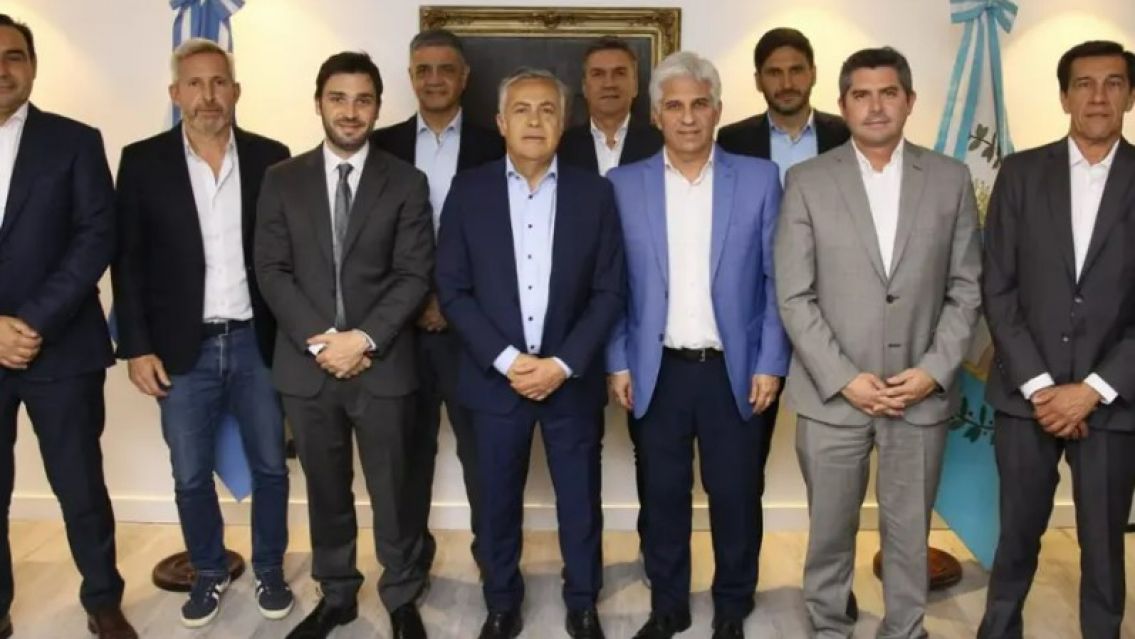 Gobernadores de Juntos por el Cambio le marcaron la cancha a Milei con una dura advertencia