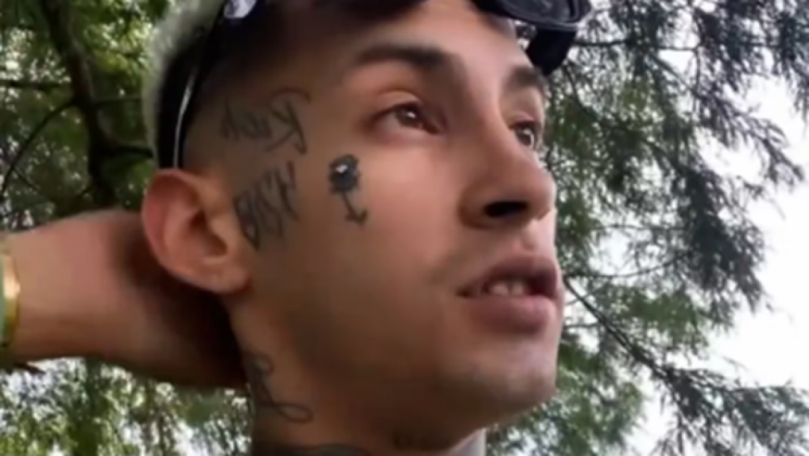 Rebotaron a L-Gante en migraciones por no pagar la cuota alimentaria de su hija