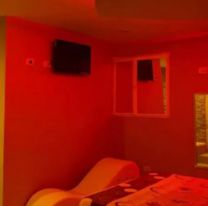 Gritos y calentura en un telo: parejita arm&oacute; un esc&aacute;ndalo en una habitaci&oacute;n