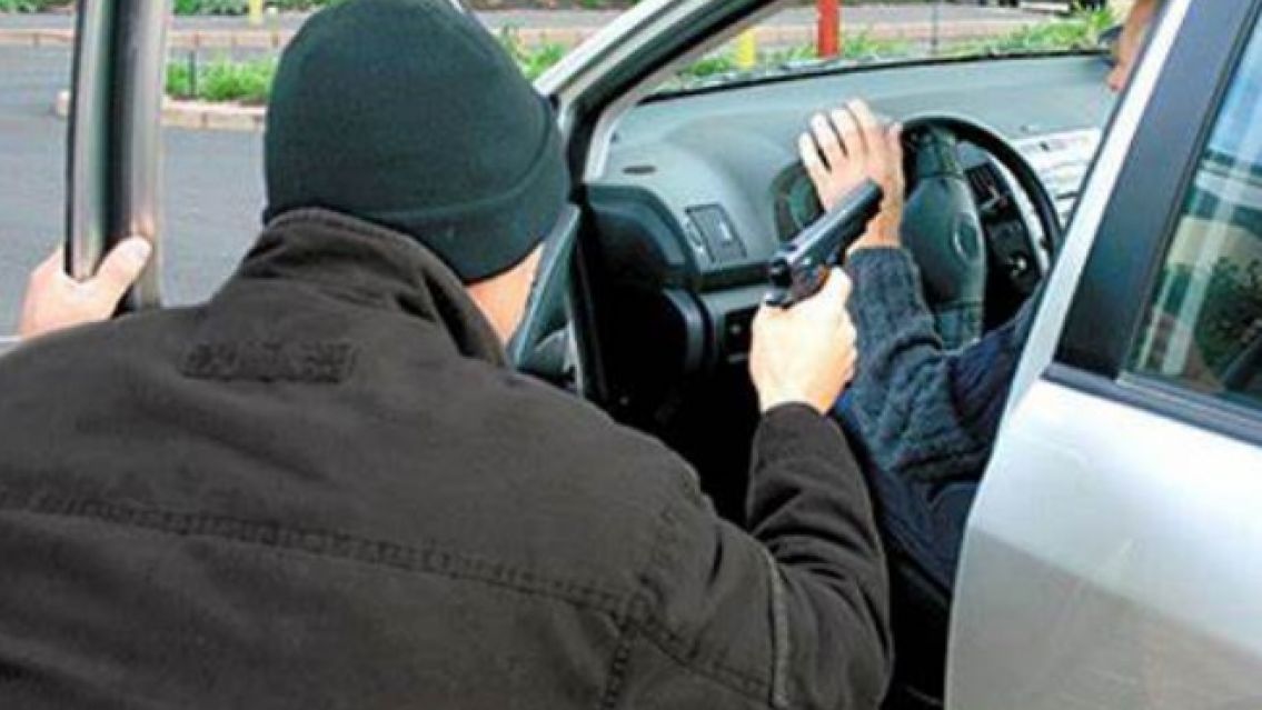 Millonario robo pira�a en Jujuy: Se salv� de milagro