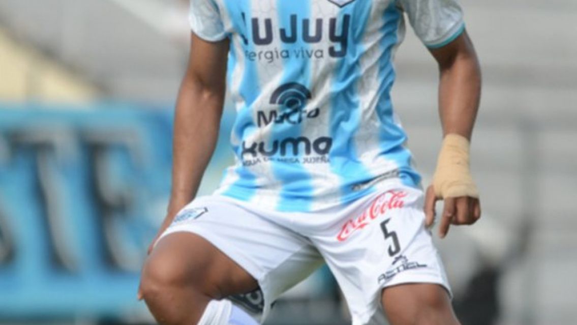 Una de las figuras del lobo juje�o se va a Primera Divisi�n: este club se lo lleva