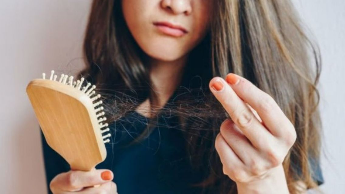 �Qu� vitamina tomar para la ca�da del cabello por estr�s?