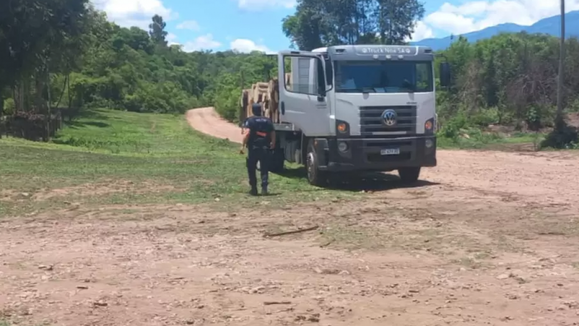 Tragedia en Jujuy: Trabajador muere aplastado por su compa�ero 