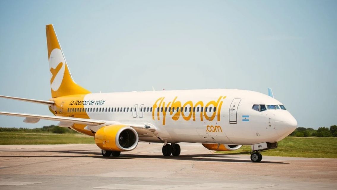 Asumió Javier Milei y Flybondi y JetSmart pegaron una terrible suba de sus pasajes: esto cuesta ahora