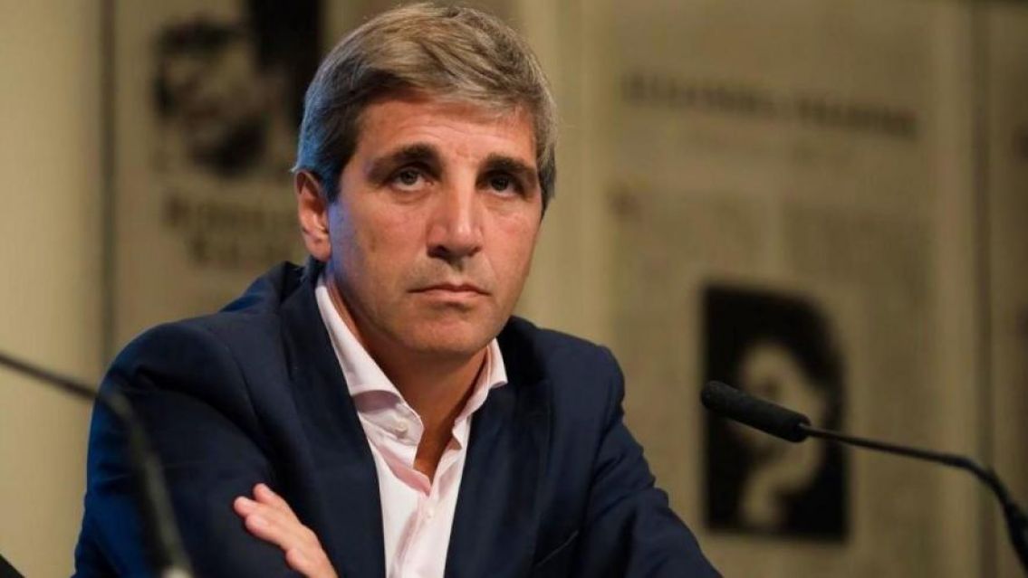 El motivo por el que Javier Milei aument� la AUH y la Tarjeta Alimentar: lo anunci� Luis Caputo