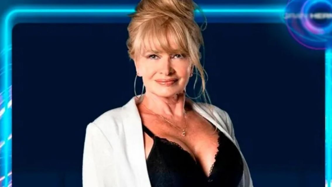 La abuela de Gran Hermano sin nada arriba ni abajo: Las fotos que aparecieron