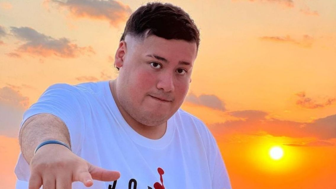 Aparecieron fotos de la novia de Manzana y es un calco de Daniela Celis de Gran Hermano