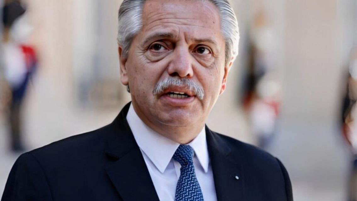 Derogaron el decreto de Alberto de tener custodia en el exterior del pa�s