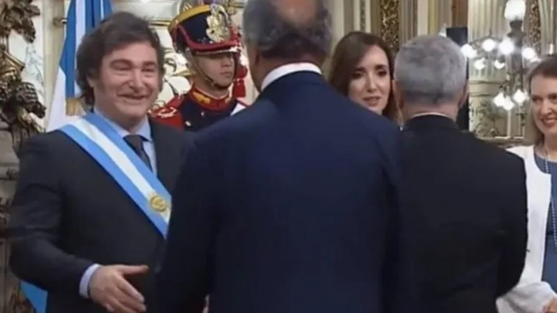 Javier Milei recibió a Daniel Scioli en Casa Rosada