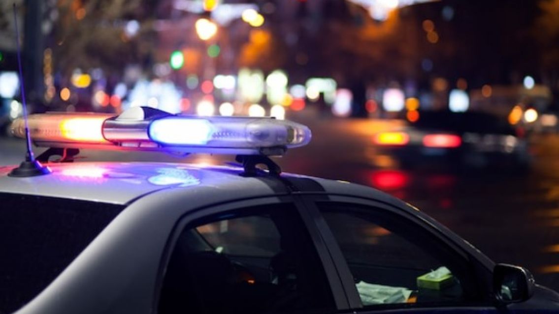 Juje�o intent� robar un canasto basurero de una vivienda y los vecinos casi lo linchan