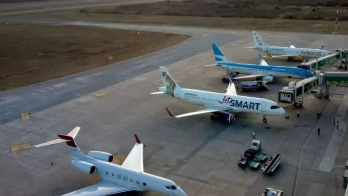 Las aerolíneas aumentaron el precio de los pasajes: cuánto cuesta volar desde Jujuy