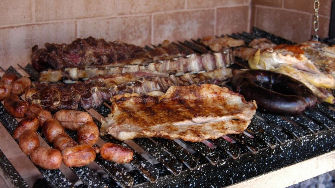 Asado a 4900: carnicerías bajarán los precios por orden de Milei