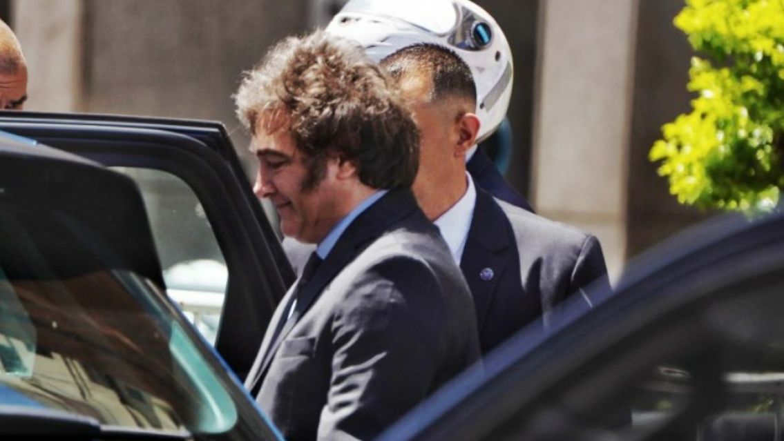 Milei prendió la maquinita: El gobierno emite 2 billones para deuda e indemnizaciones