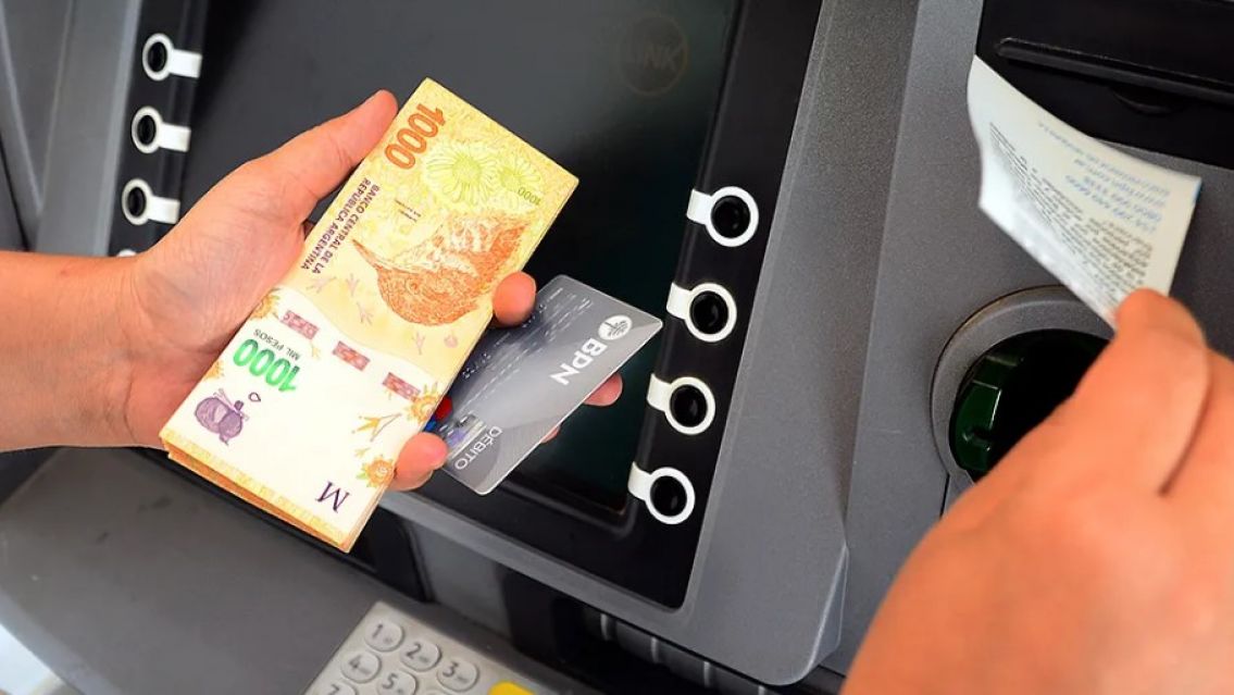 Justo antes de Navidad: Miles de jujeños despertaron con las cuentas llenas