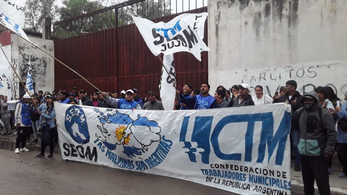 Duro comunicado de SEOM por las medidas de Milei: Piden paro nacional