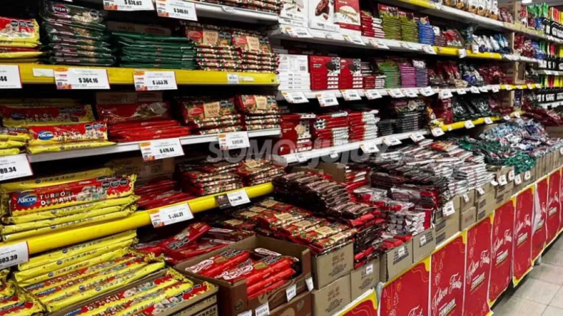 A qué hora cierran los comercios y supermercados durante las fiestas de fin de año en Jujuy