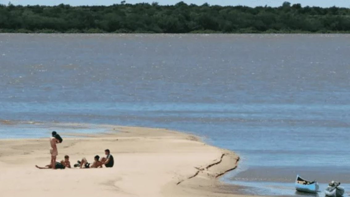 Nada que envidiarle al Caribe: tres playas de río que están en Argentina