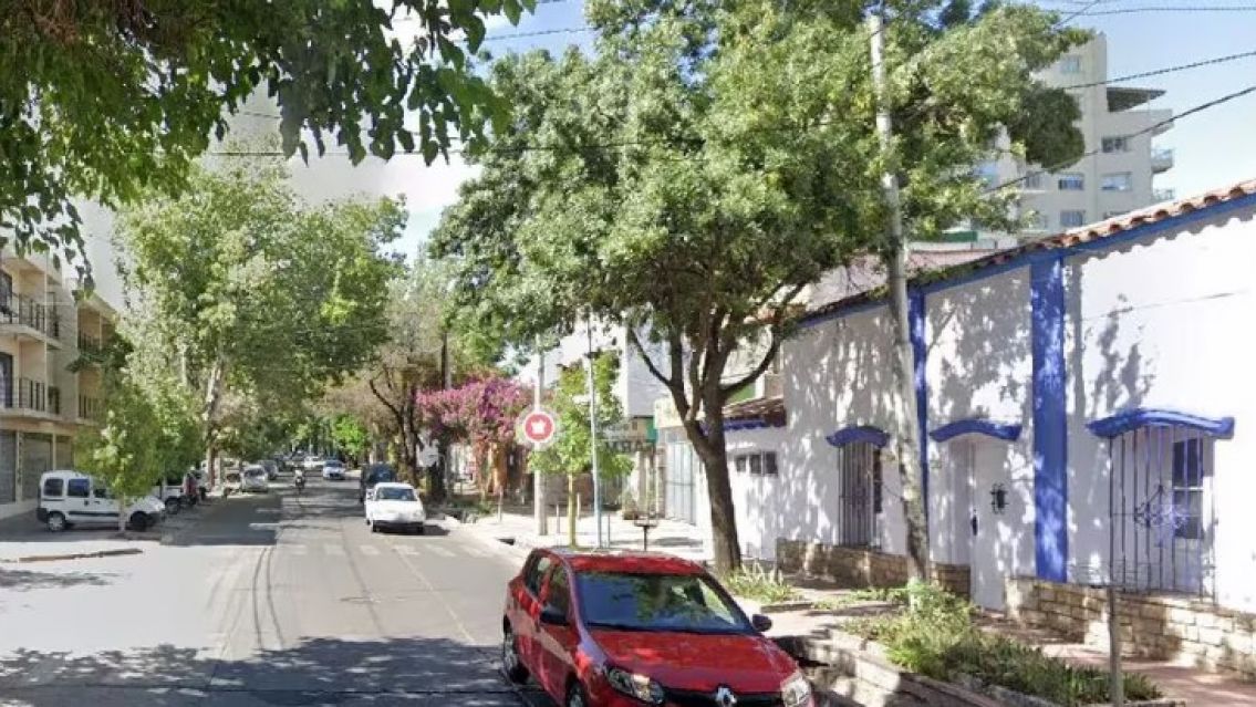 Chico intent� estrangular a su ex y termin� apu�alado por una amiga de la v�ctima