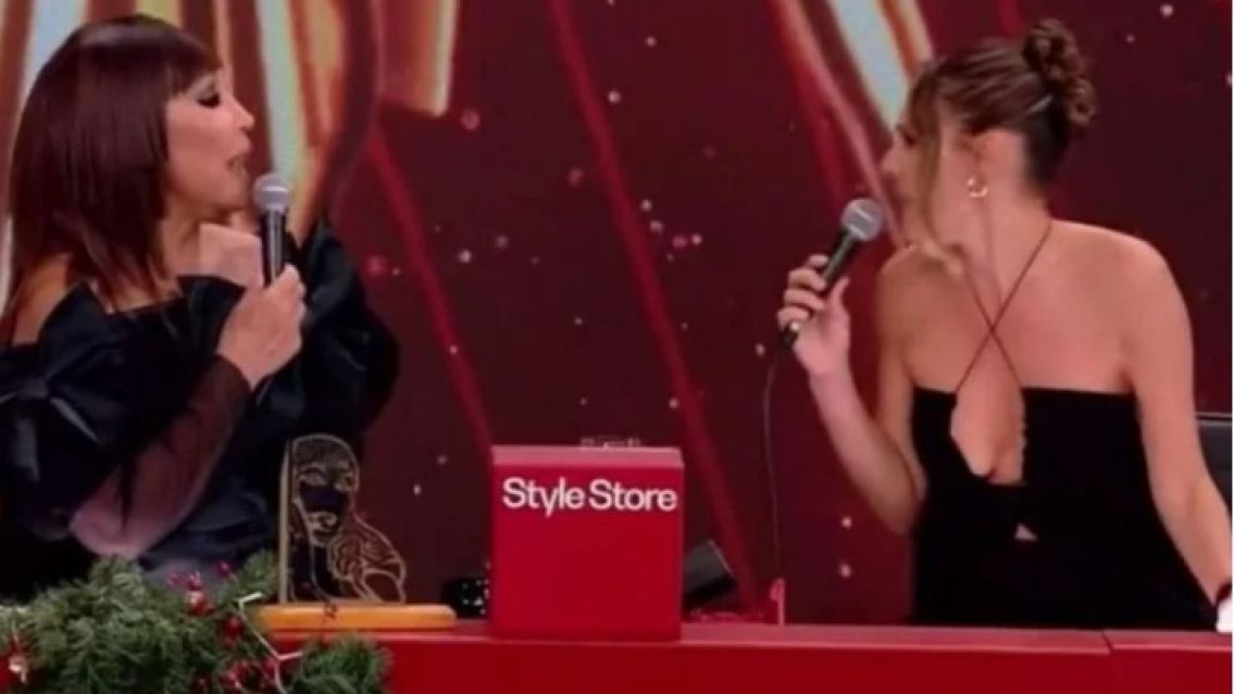 Moria Cas�n y Pampita sacaron los trapitos al sol en pleno vivo del Bailando, con una escandalosa pelea: "Rid�cula"