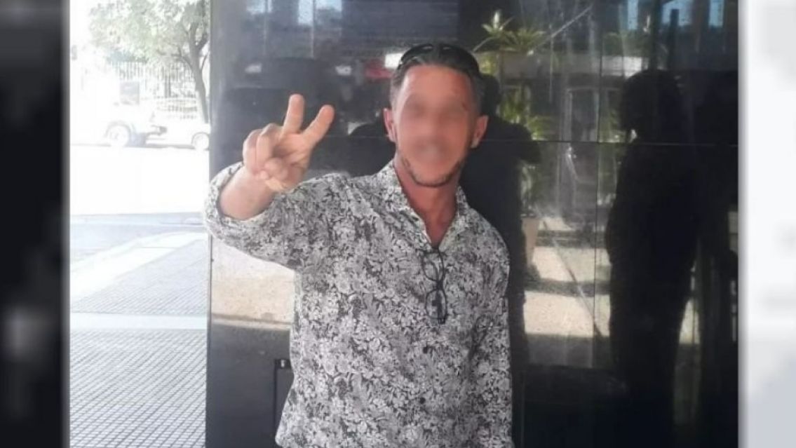 Procesaron con prisión preventiva al militante que le tiró la botella a Milei el día de la asunción