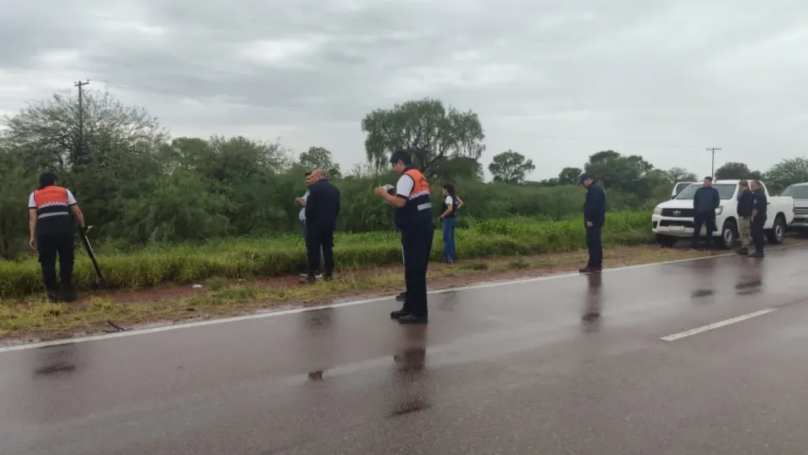 [URGENTE] Hallan un cuerpo tirado en ruta norte�a: "Ten�a tres tiros en la cabeza"