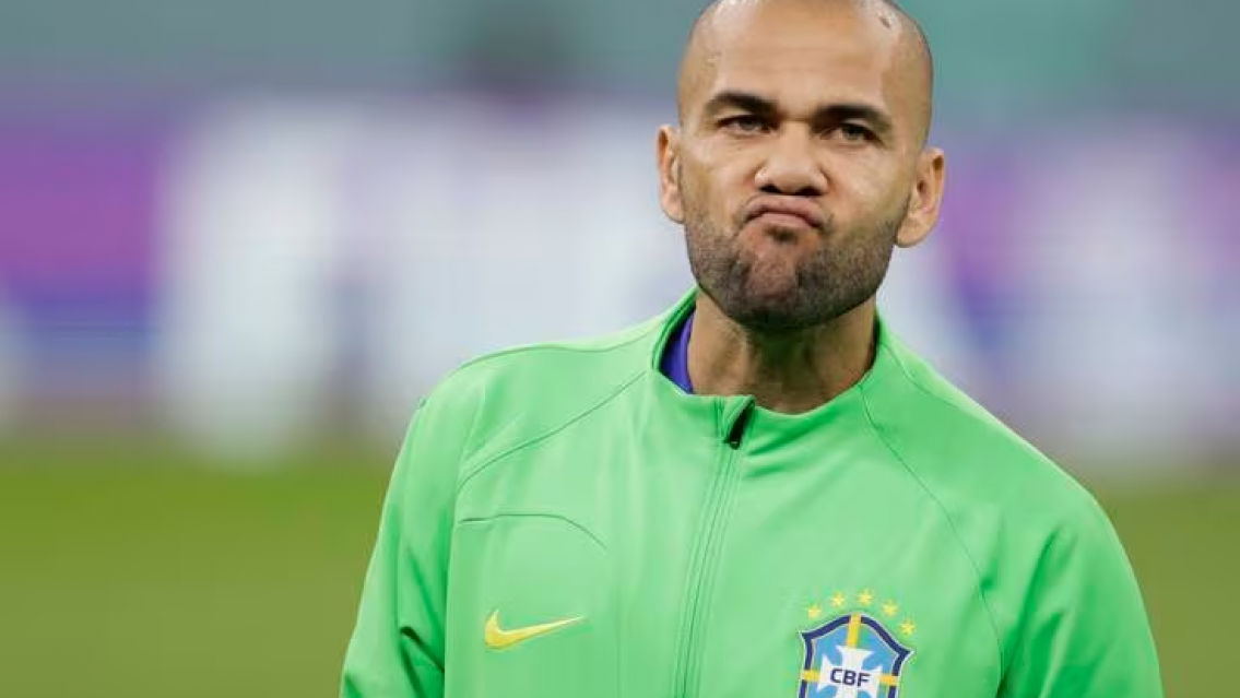 La madre de Dani Alves también podría ir presa. Es por filtrar datos de la víctima de su hijo