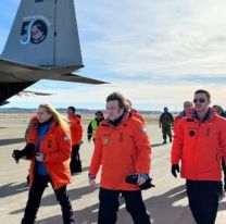 Javier Milei partió rumbo a la Base Marambio en la Antártida