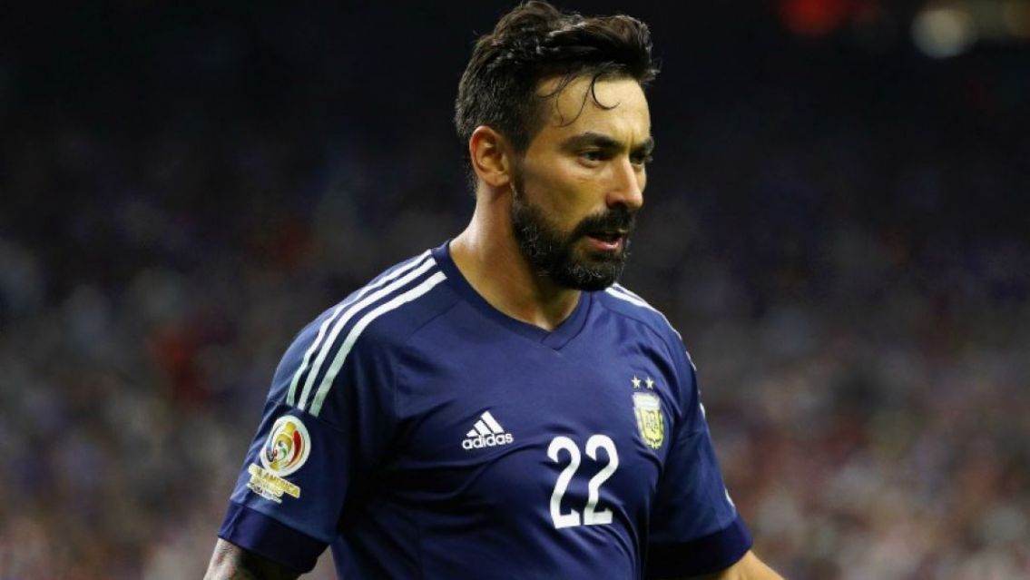 Internado por sobredosis: lo �ltimo que se sabe de la salud del Pocho Lavezzi