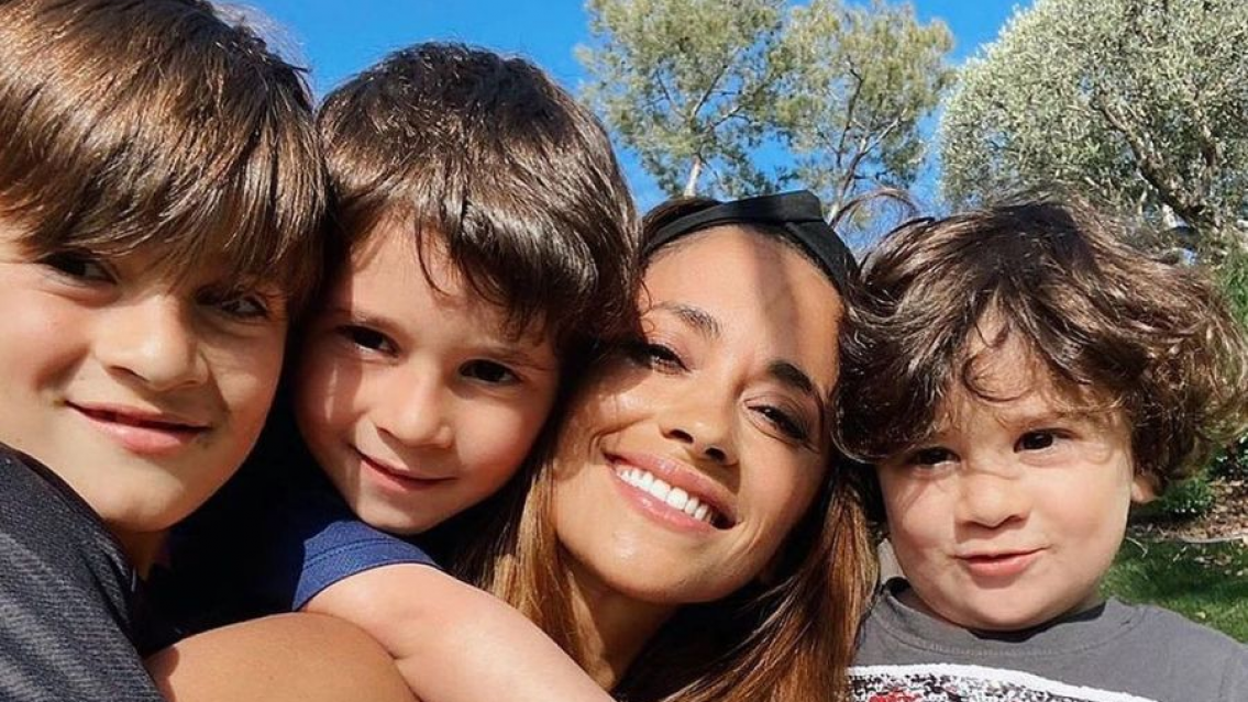 El descuido de Antonela Roccuzzo con uno de sus hijos, ¿dónde tiene la cabeza?