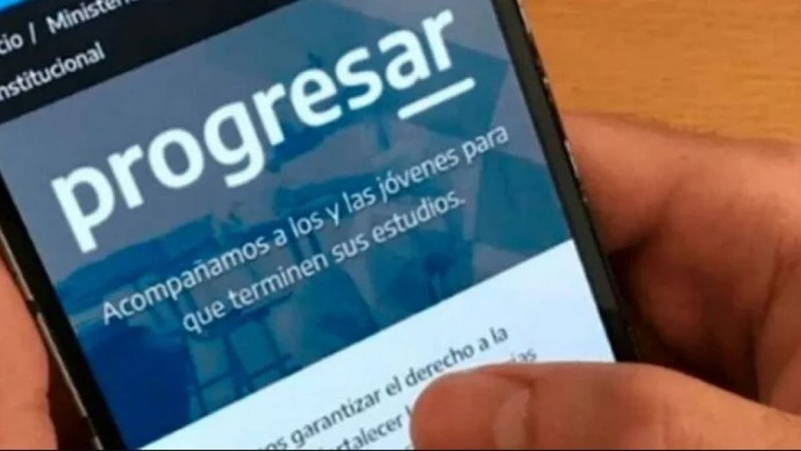 Milei puso nuevas condiciones: así podrás anotarte a la Beca Progresar